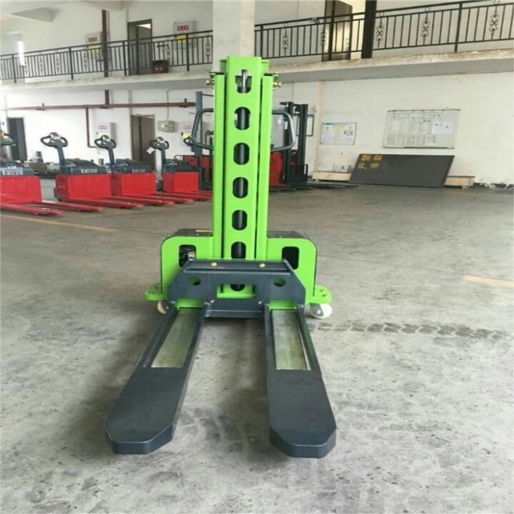 china Walkie 500kg Self Loading Stacker